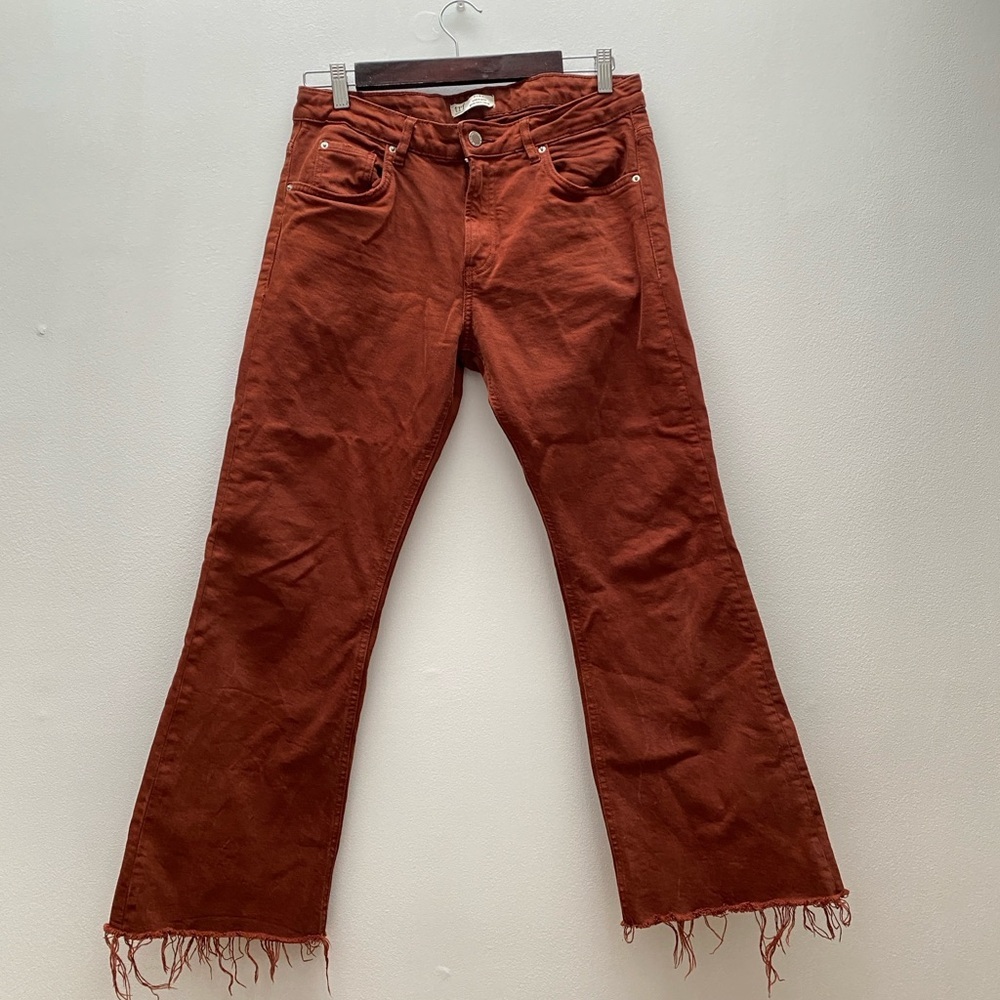 Zara - TRF burnt orange cropped flare jeans with a frayed hem